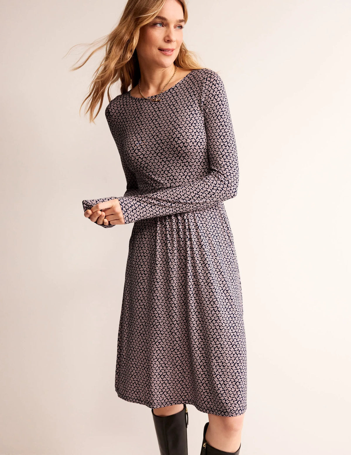 Abigail Jersey Dress-Milkshake, Daisy Bud