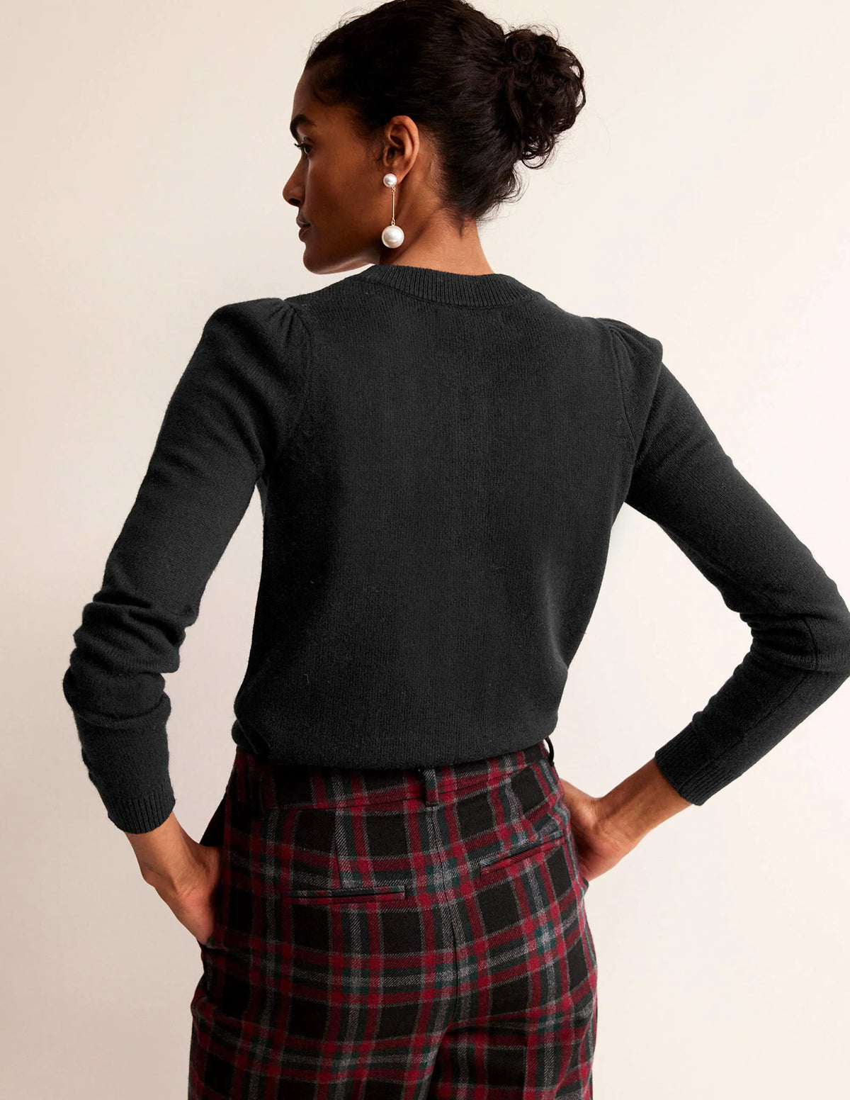 Jewel Button Cardigan-Black