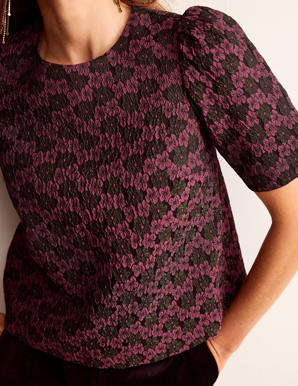 Jacquard Short Sleeve Top-Jacquard Floral