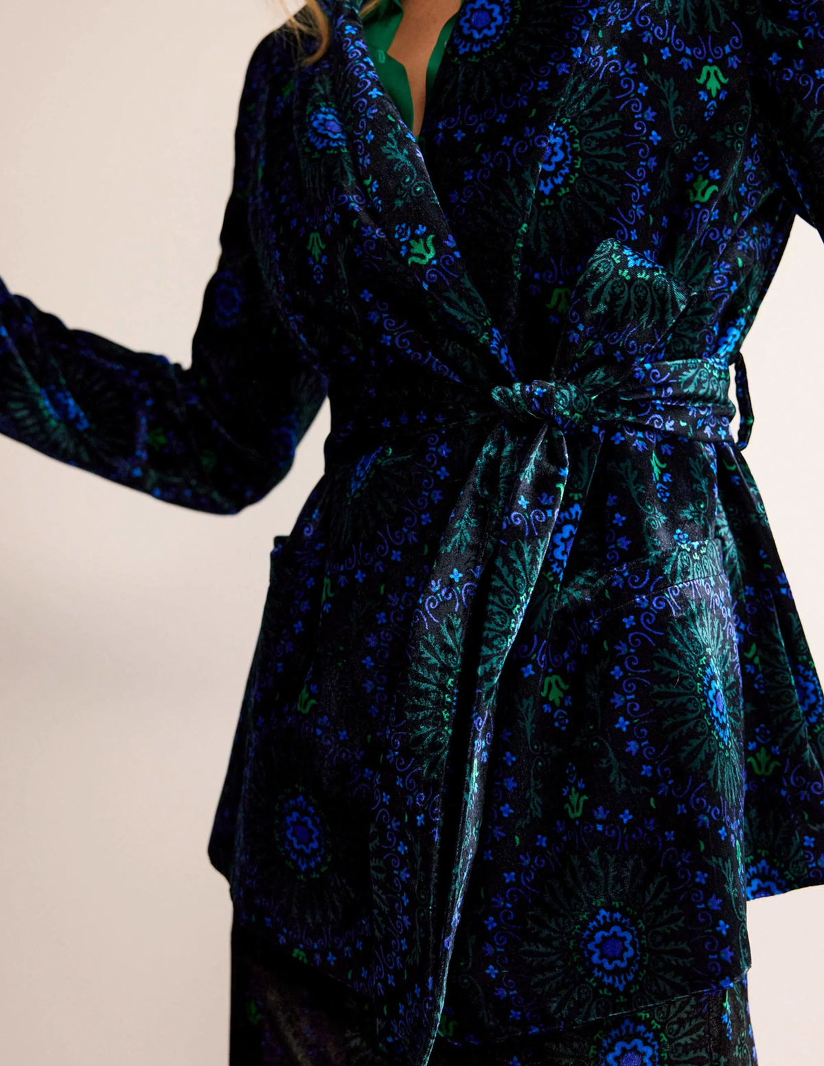Tie-Waist Velvet Jacket-Black, Artizian Geo