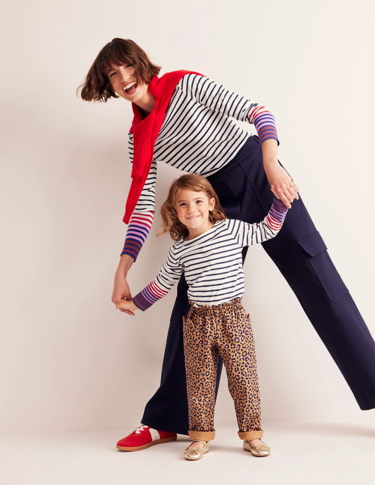 Ella Breton-Navy/ Pink Cuff