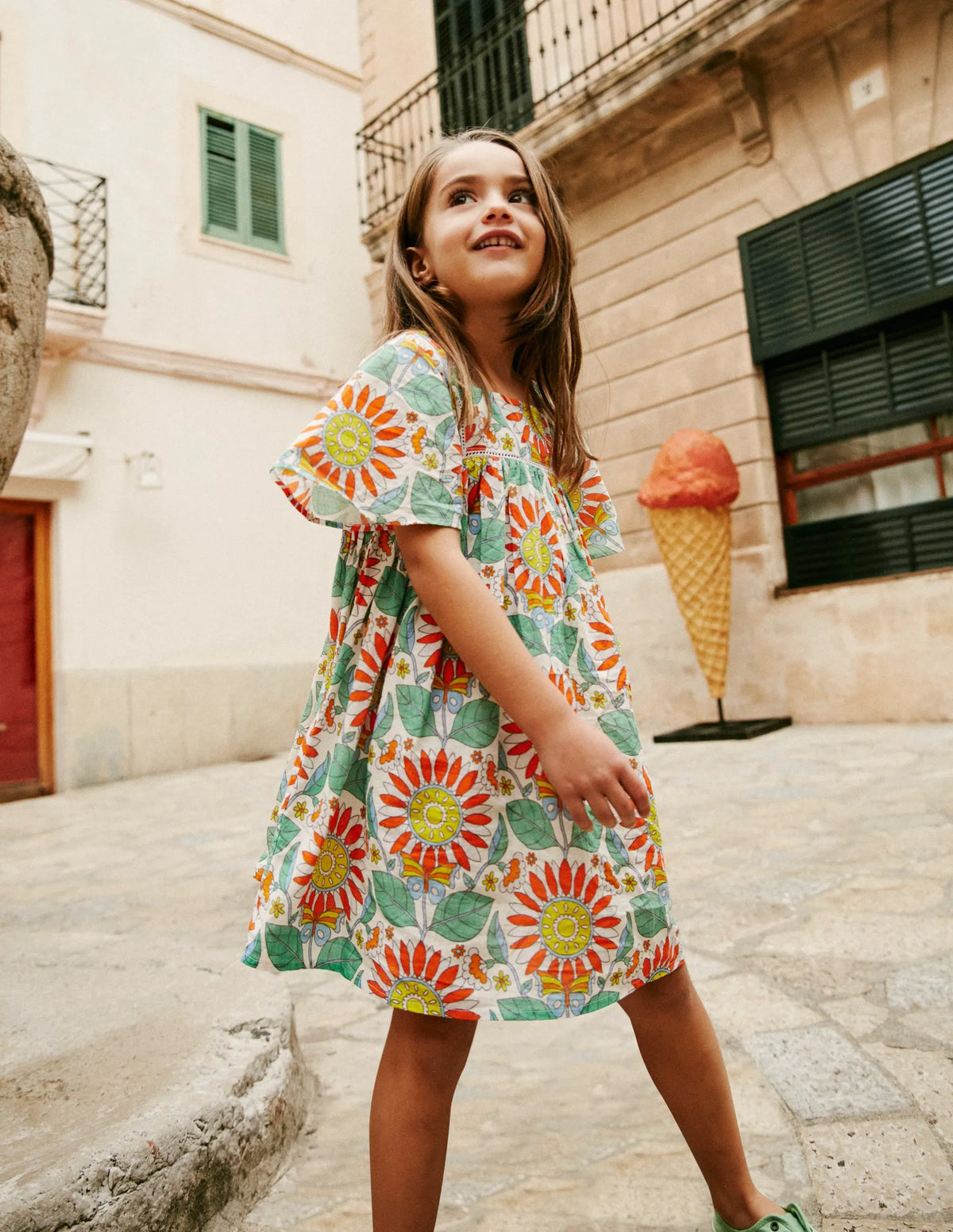 Lightweight Vacation Dress-Multi Daisy Vine