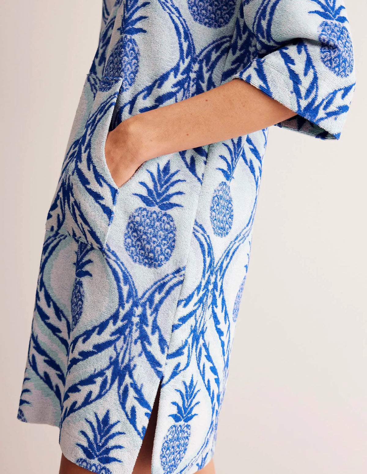 Hooded Towelling Short Kaftan-Surf the Web, Pineapple Wave