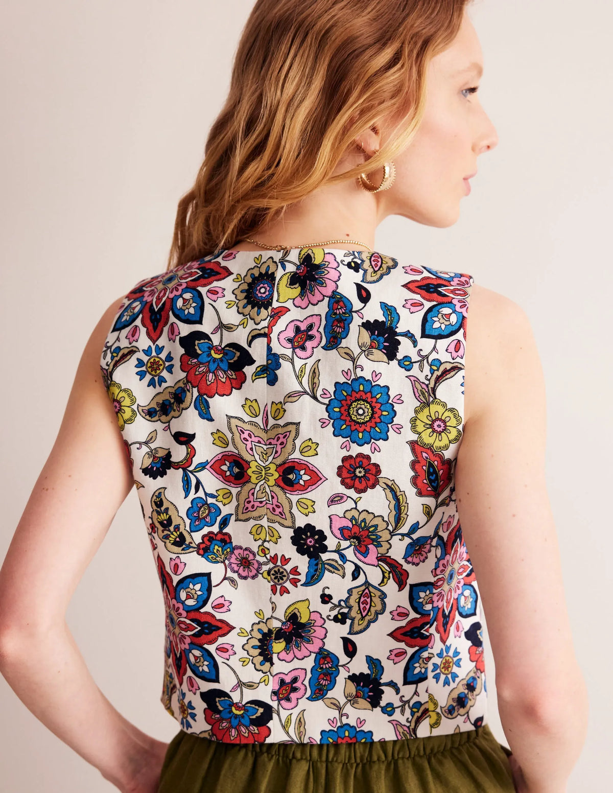Linen V-Neck Waistcoat-Ivory, Botanic Sprig
