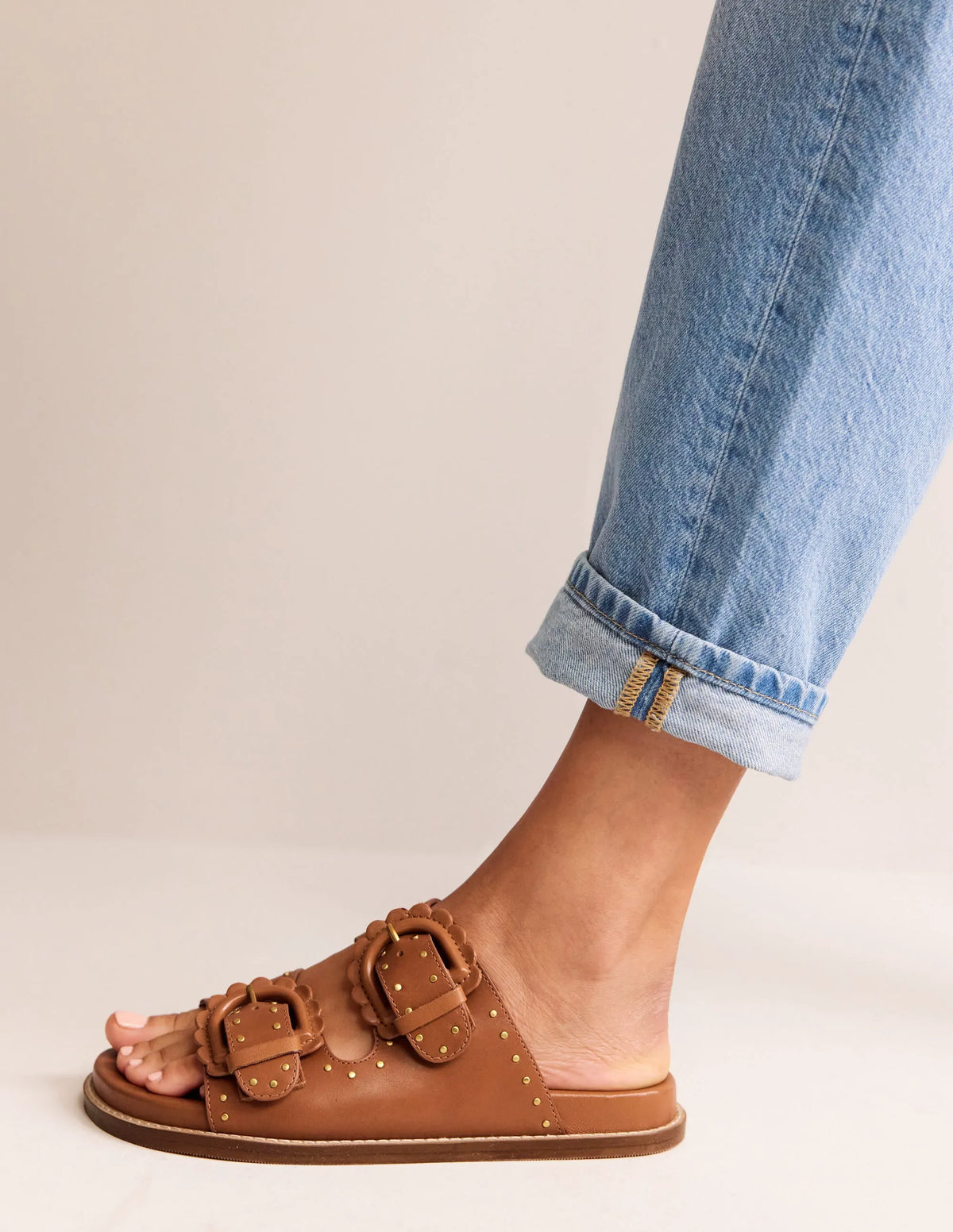 Double Buckle Sliders-Tan Stud