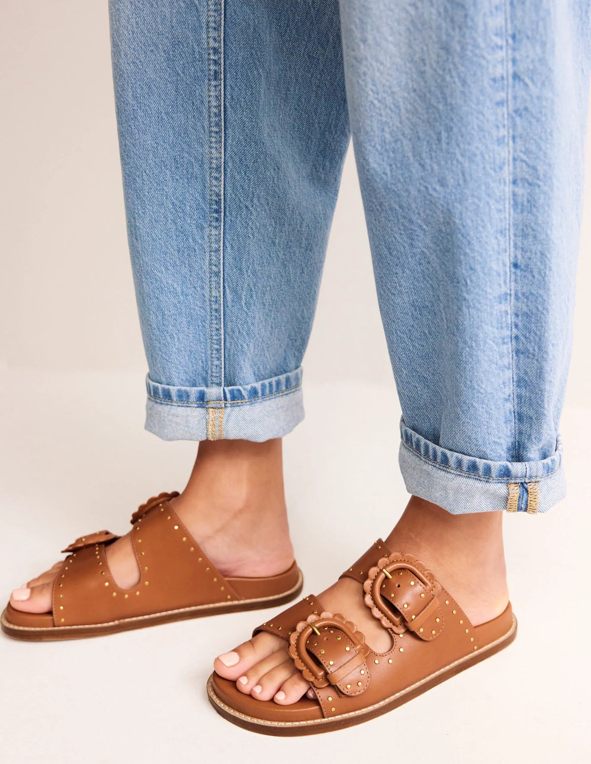 Double Buckle Sliders-Tan Stud