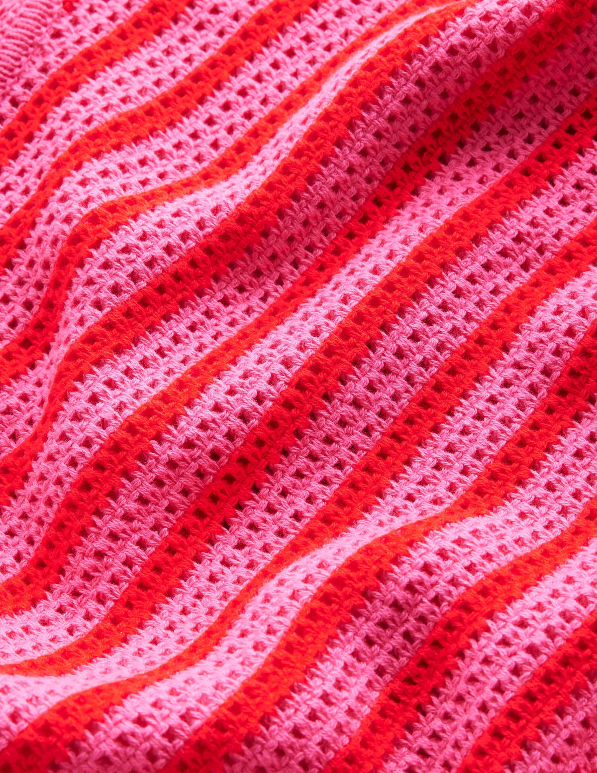 Textured Scallop Sweater-Party Pink/ Red