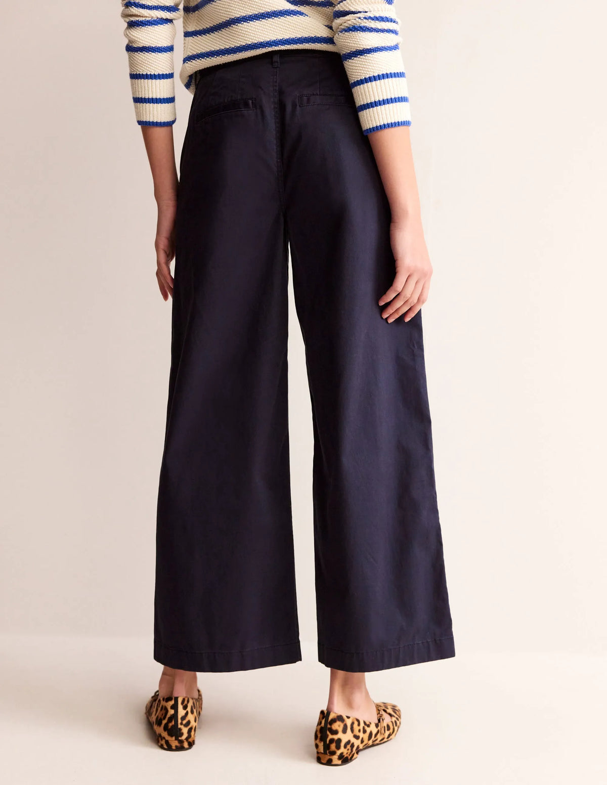 Barnsbury Crop Chino Pants-Navy