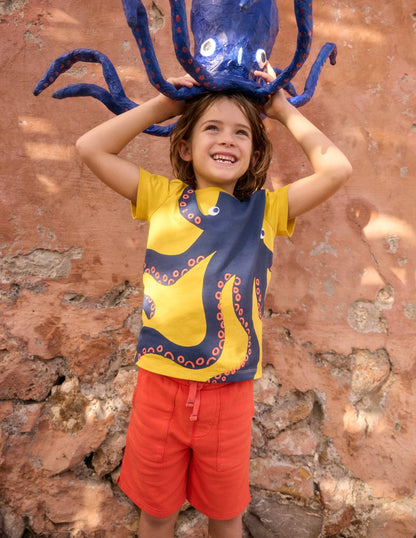 Fun Graphic T-shirt-Pineapple Yellow Octopus