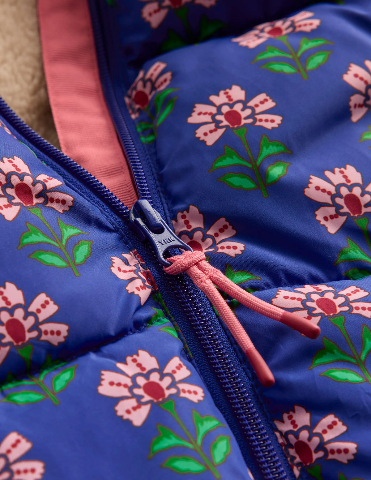 2-in-1 Padded Coat-Multi Woodblock Flower