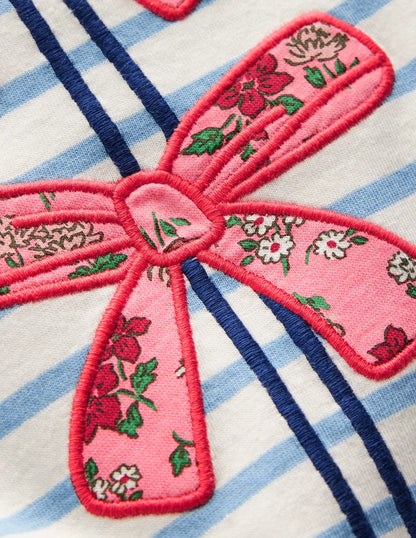 Puff Sleeve Appliqué T-shirt-Soft Ivory/Glacier Blue