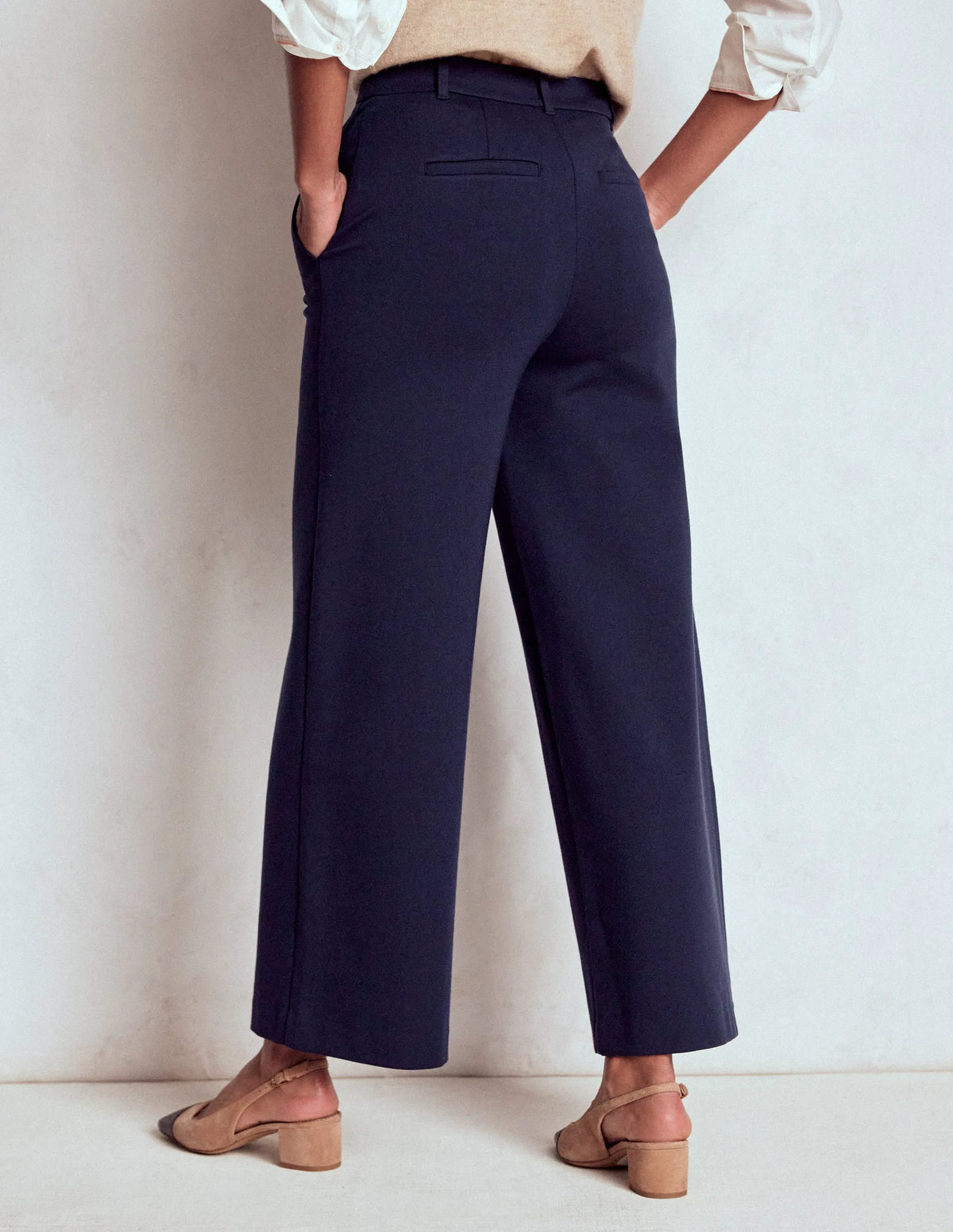 Belgravia Ponte Crop Pants-Navy