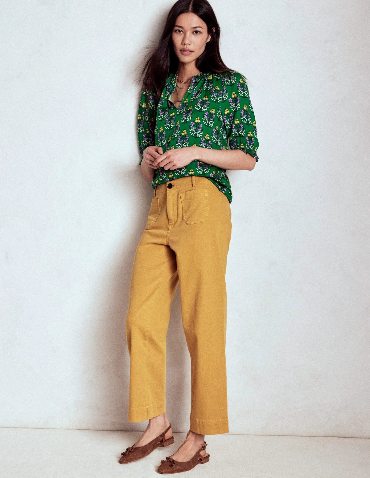 Ria Short Sleeve Top-Emerald, Wildflower Bouquet