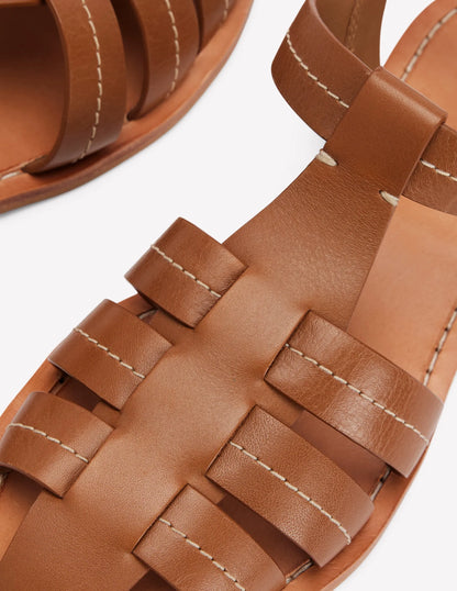 Fisherman Flat Sandals-Tan