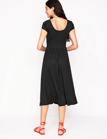 Samantha Scoop Jersey Dress-Black