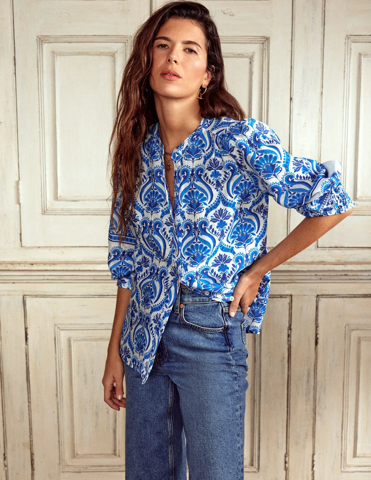 Alicia Linen Top-Blue, Ornamental Floral