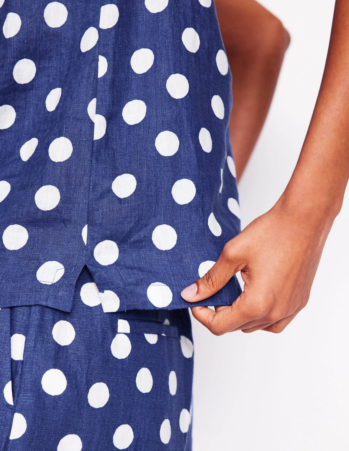 Linen Shell Top-Starboard Blue, Painted Dot