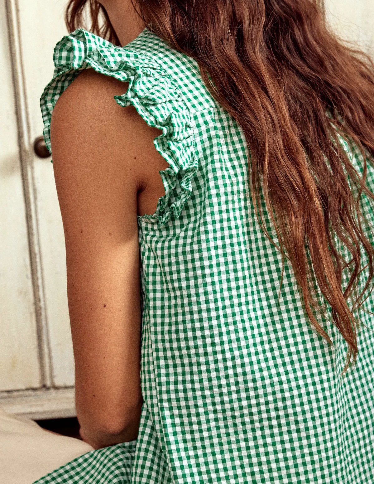 Frill Sleeve Seersucker Top-Rich Emerald Micro Gingham