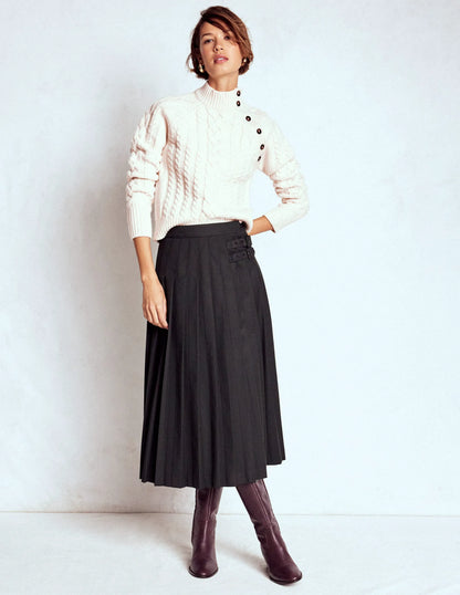 Amara Merino Cable Sweater-Warm Ivory