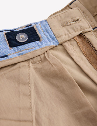 Classic Chinos-Classic Tan