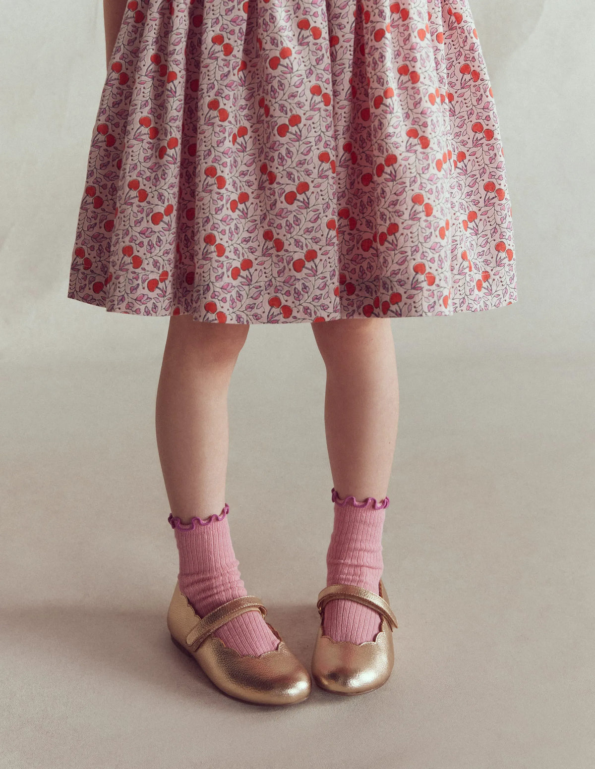 Scallop Mary Janes-Gold