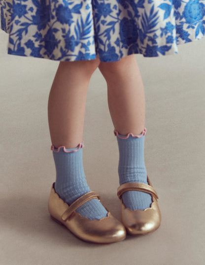 Scallop Mary Janes-Gold