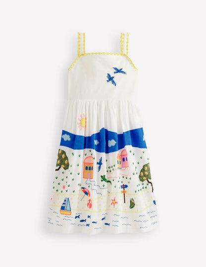 Logo Sundress-Soft Ivory Outdoor Scene