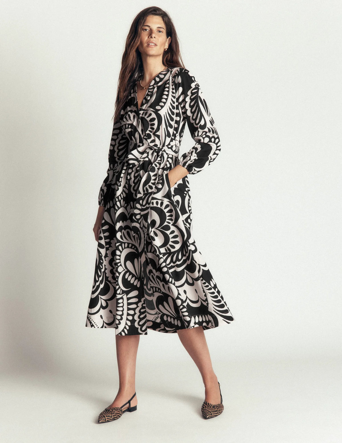 Nicola Cotton Midi Dress-Black, Flourishing Medley