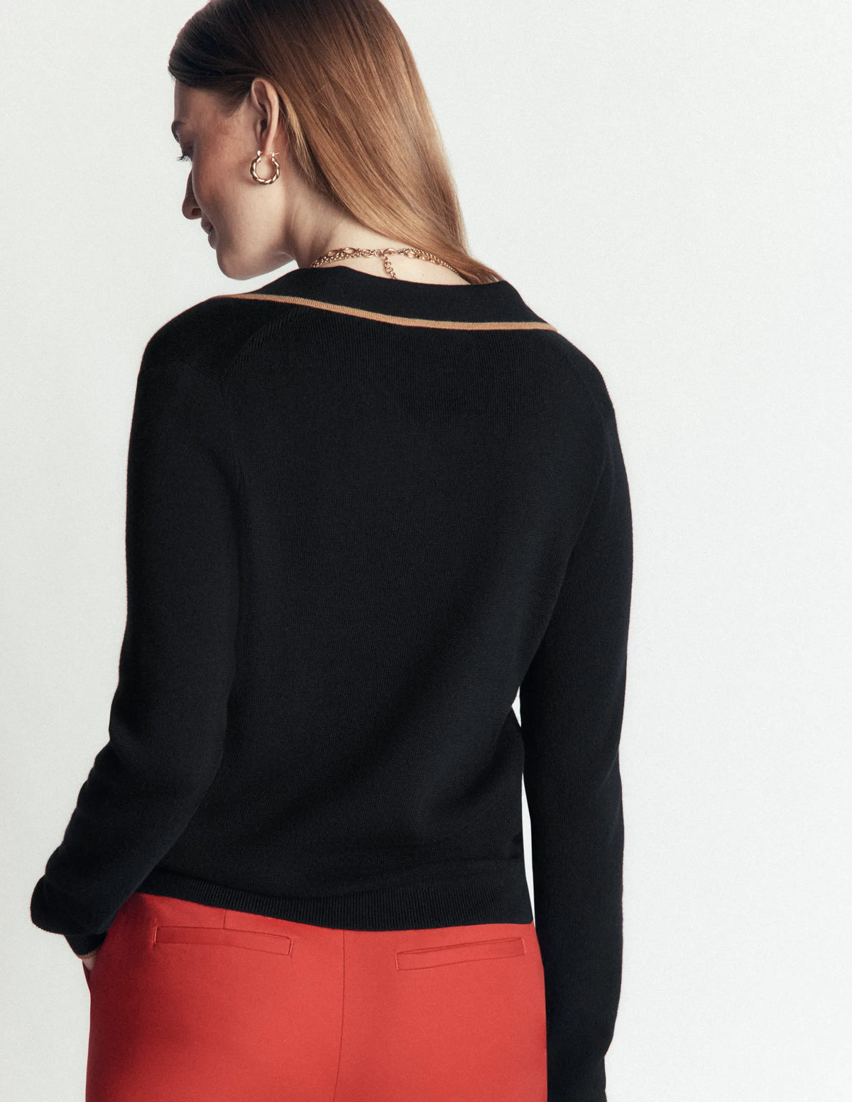 Liz Henley Sweater-Black