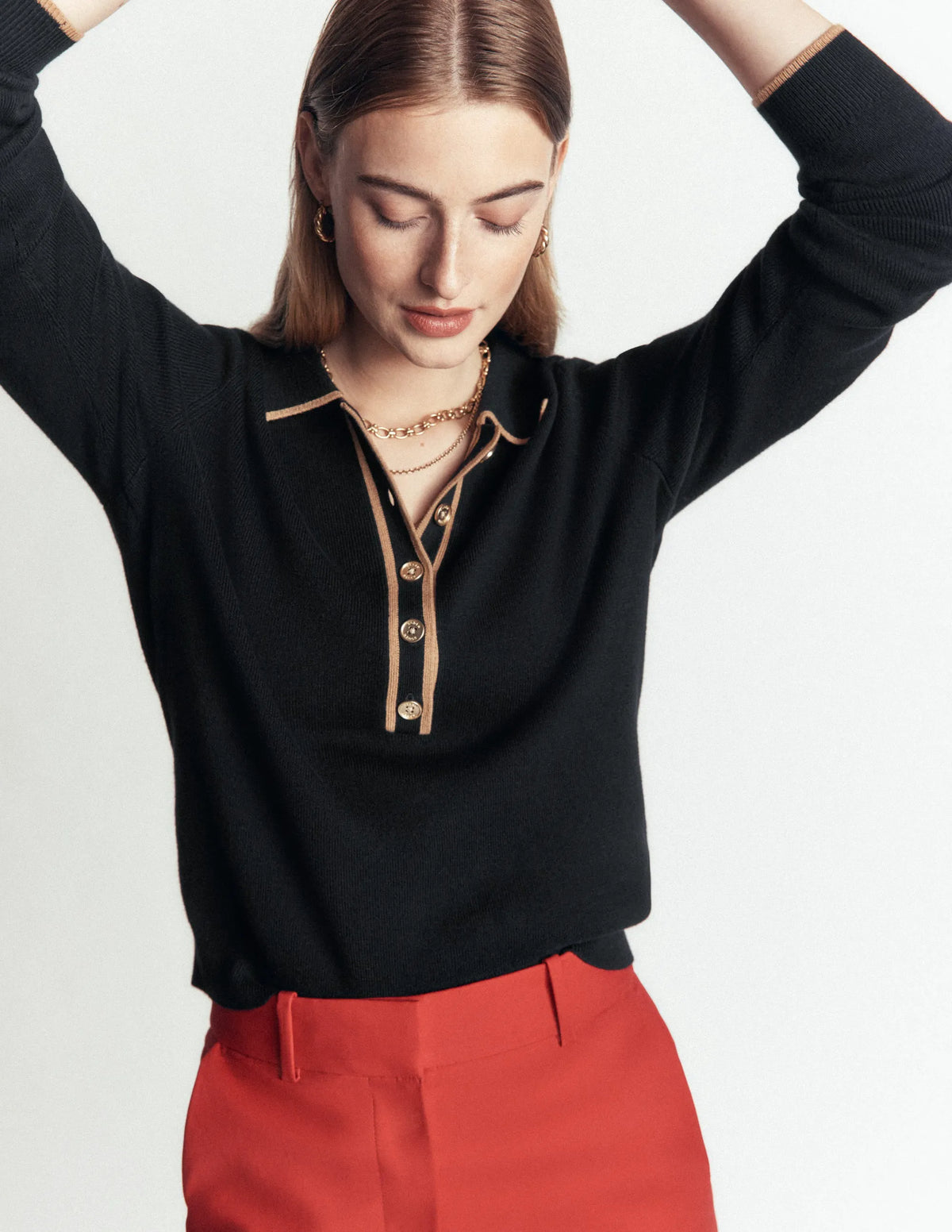 Liz Henley Sweater-Black