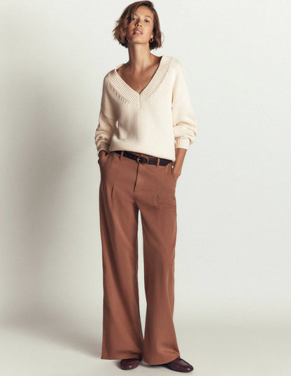 Lucy Cotton V-neck Sweater-Ivory