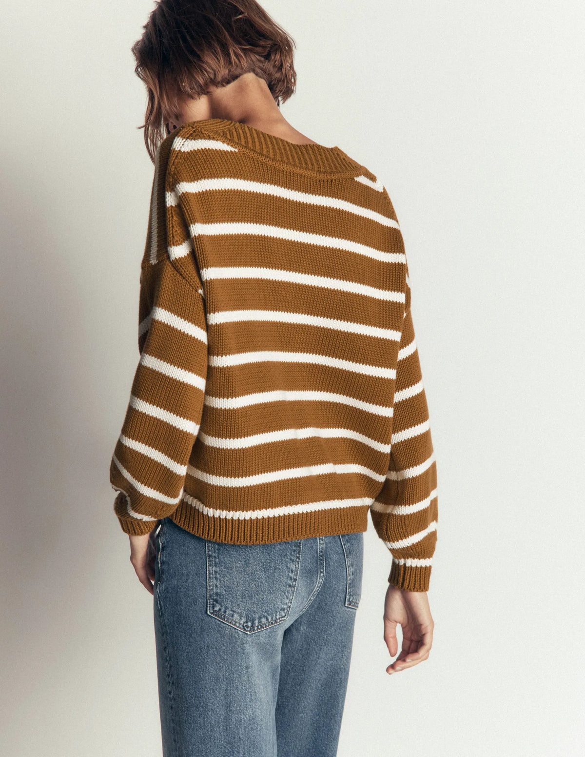 Lucy Cotton V-neck Sweater-Gingerbread, Ivory