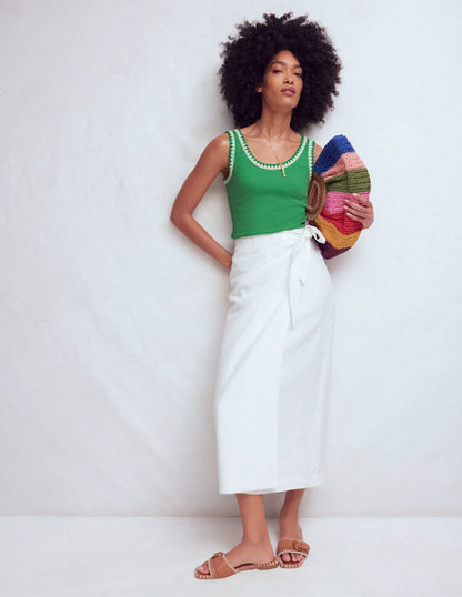 Maddie Trim Detail Vest-Shamrock Green