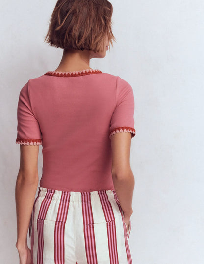 Maddie Trim Detail T-Shirt-Vintage Rose