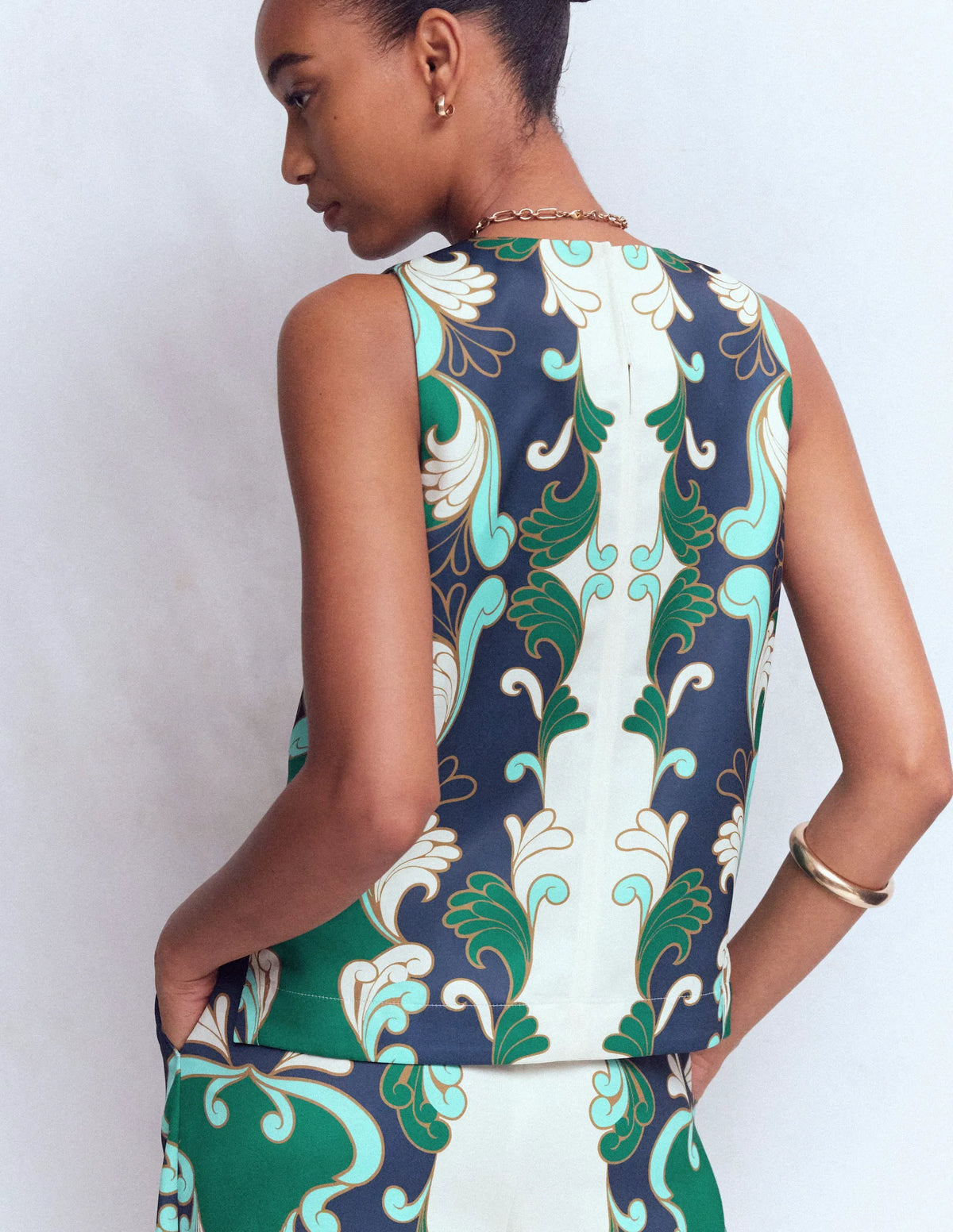 Relaxed Sleeveless Shell Top-Ivory, Foliage Whirl