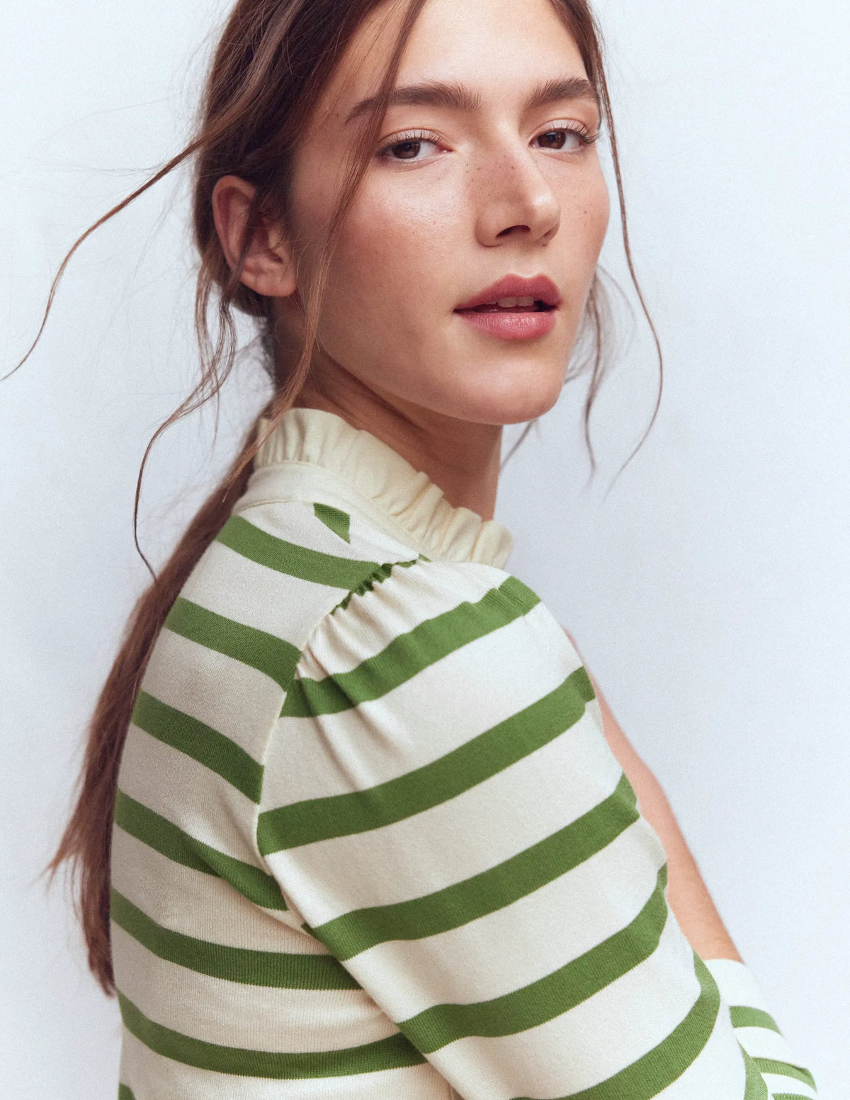 Ruffle Collar Mariner-Ivory and Safari Green Stripe