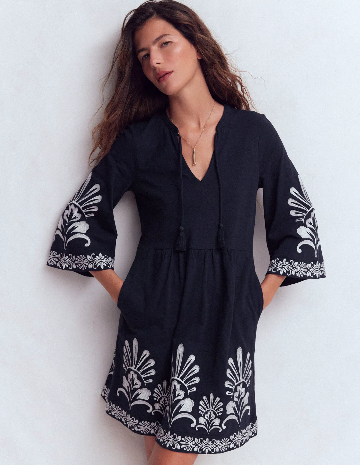 Short Kaftan Jersey Dress-Navy Embroidered