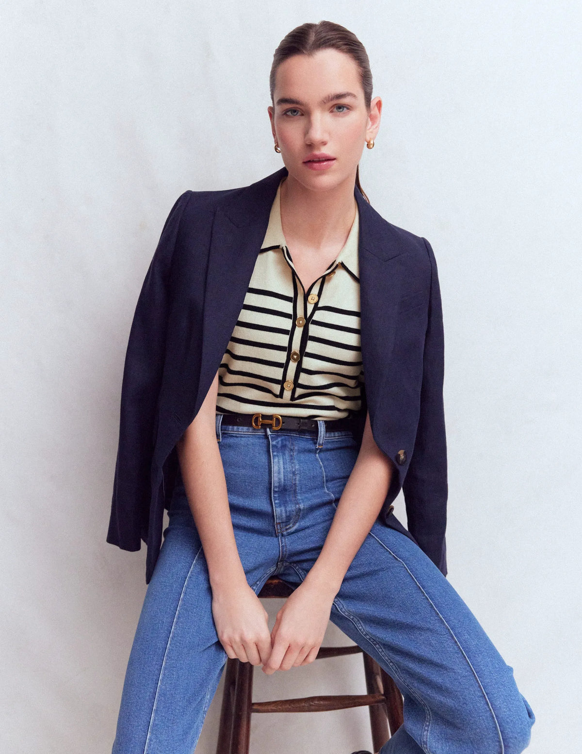 Liz Henley T-Shirt-Ivory. Navy