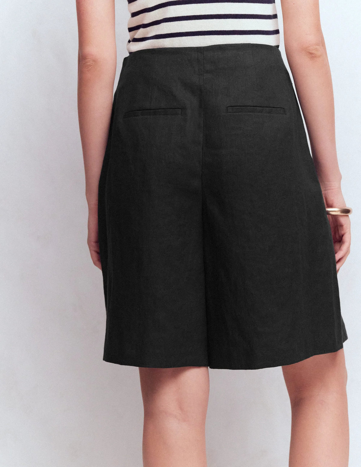 Highbury Linen Shorts-Black