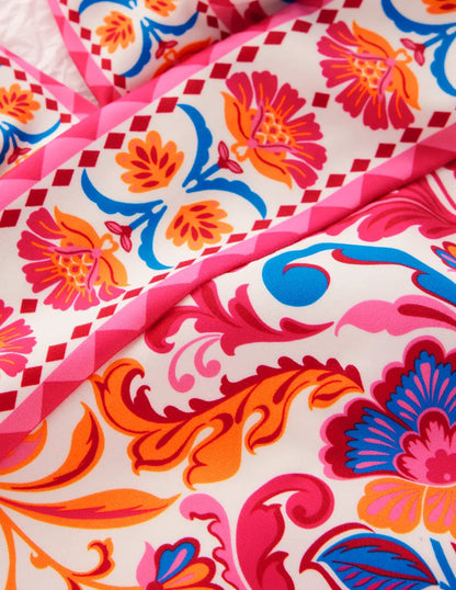 Porto V-neck Swimsuit-Pink Power, Flourishing Meadow