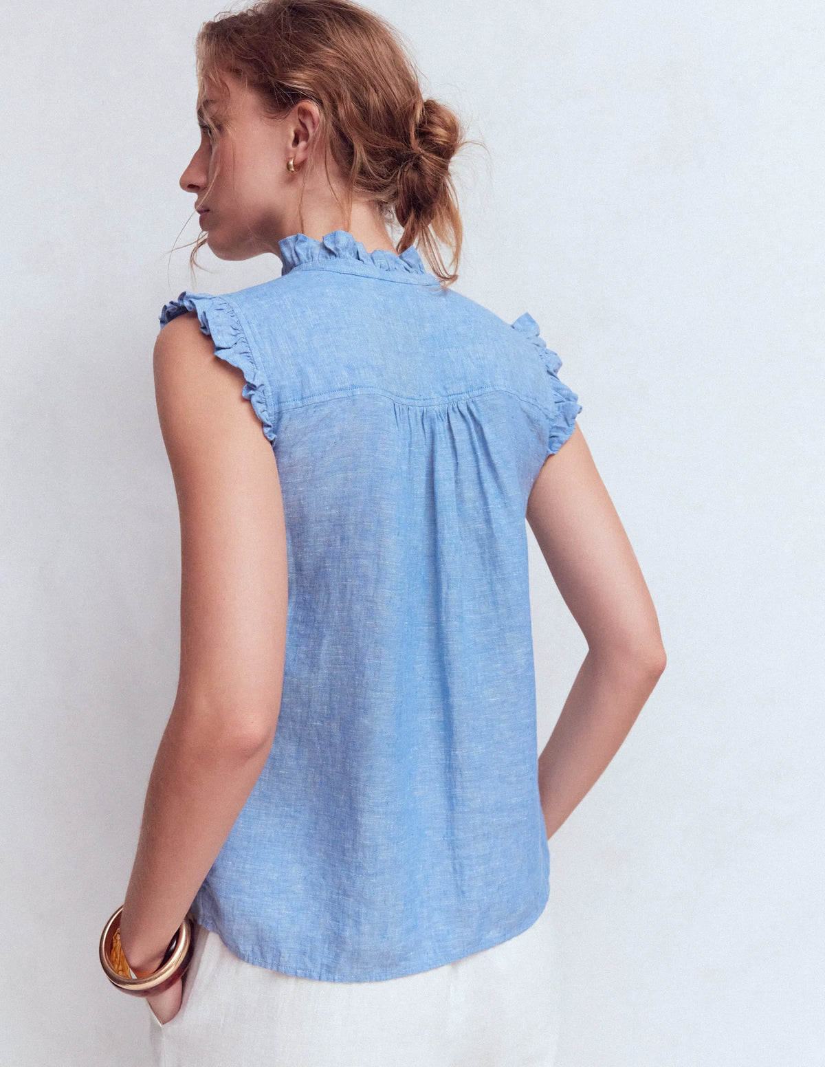 Isabel Sleeveless Linen Top-Chambray