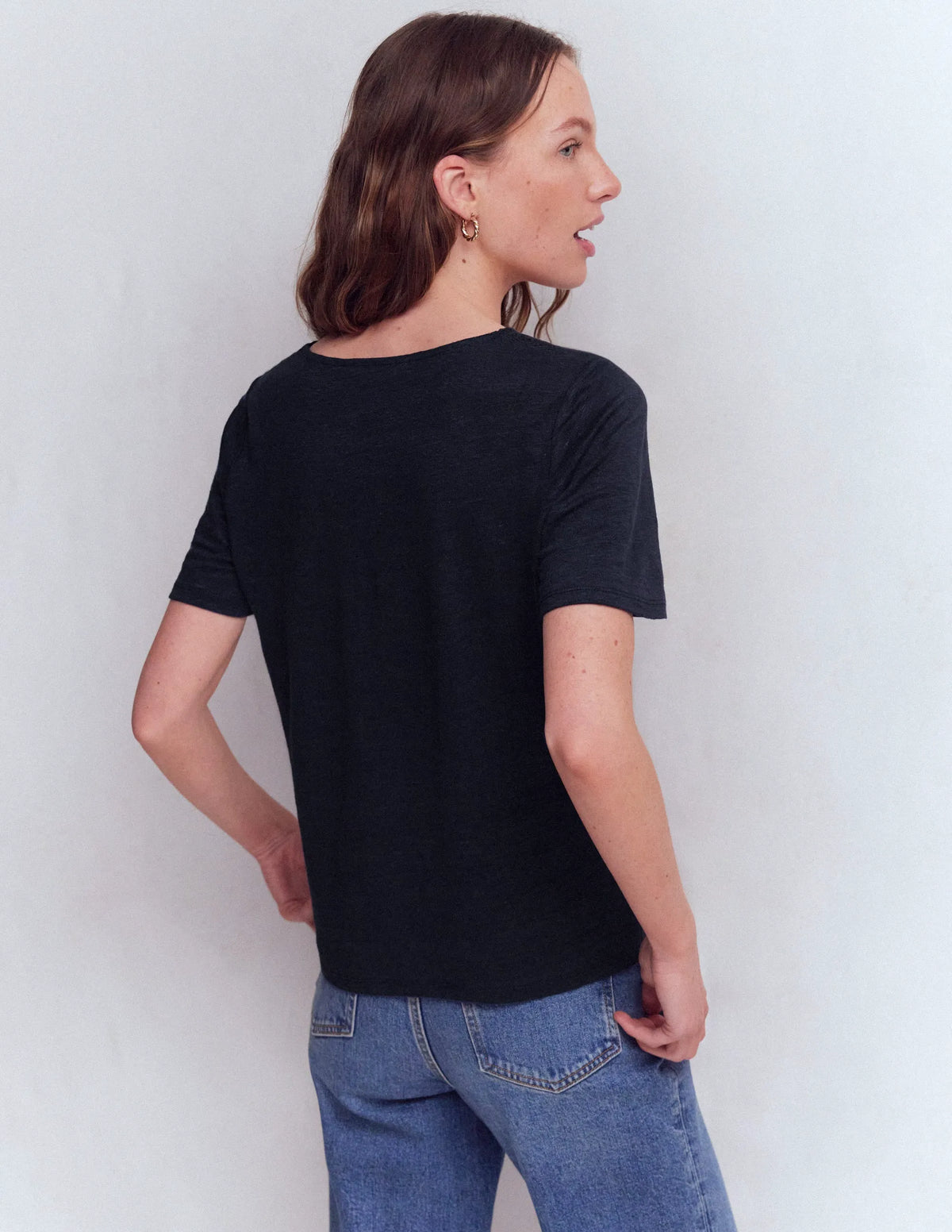 Tara Lace Trim Linen T-shirt-Navy Blazer