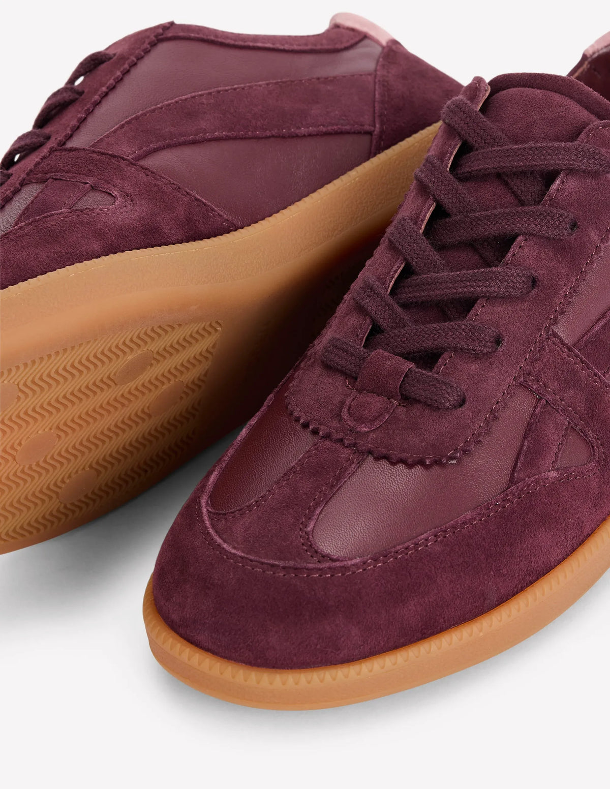Leather Side Detail Trainer-Oxblood