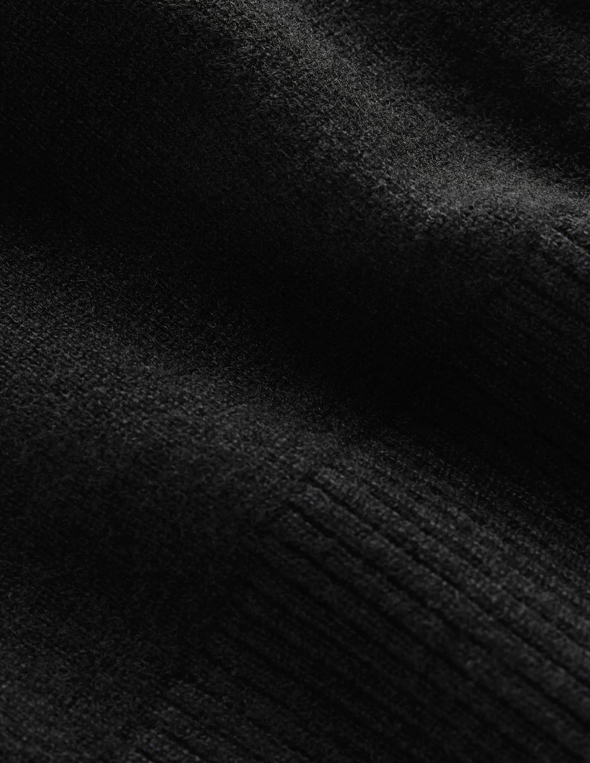 Elsie Cashmere Crew Sweater-Black
