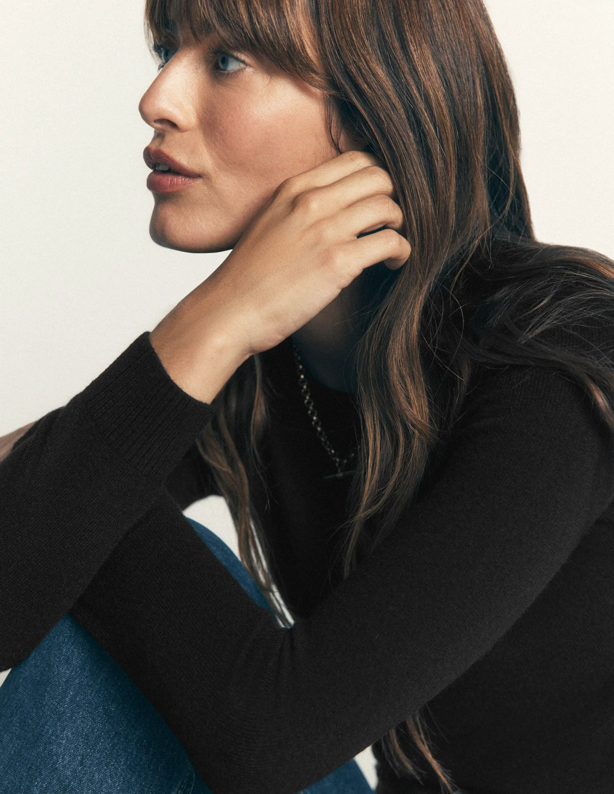 Elsie Cashmere Crew Sweater-Black