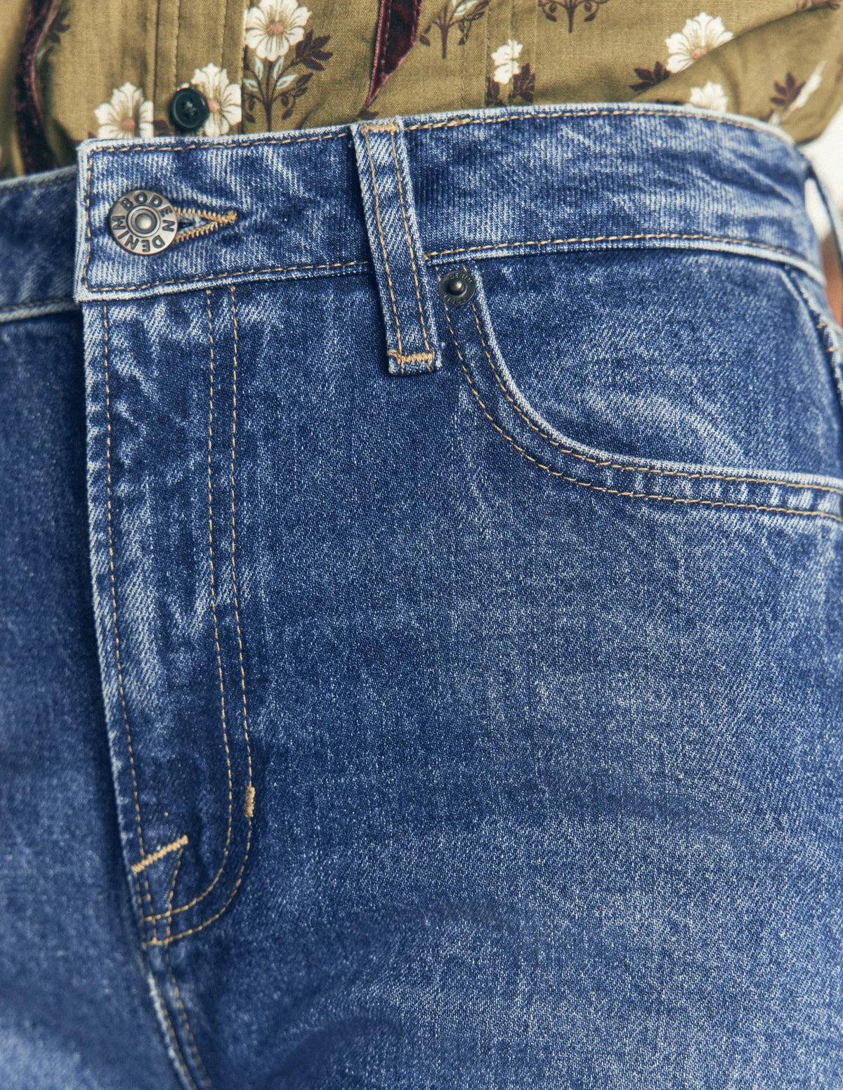 High Rise Slim Jeans-Mid Vintage