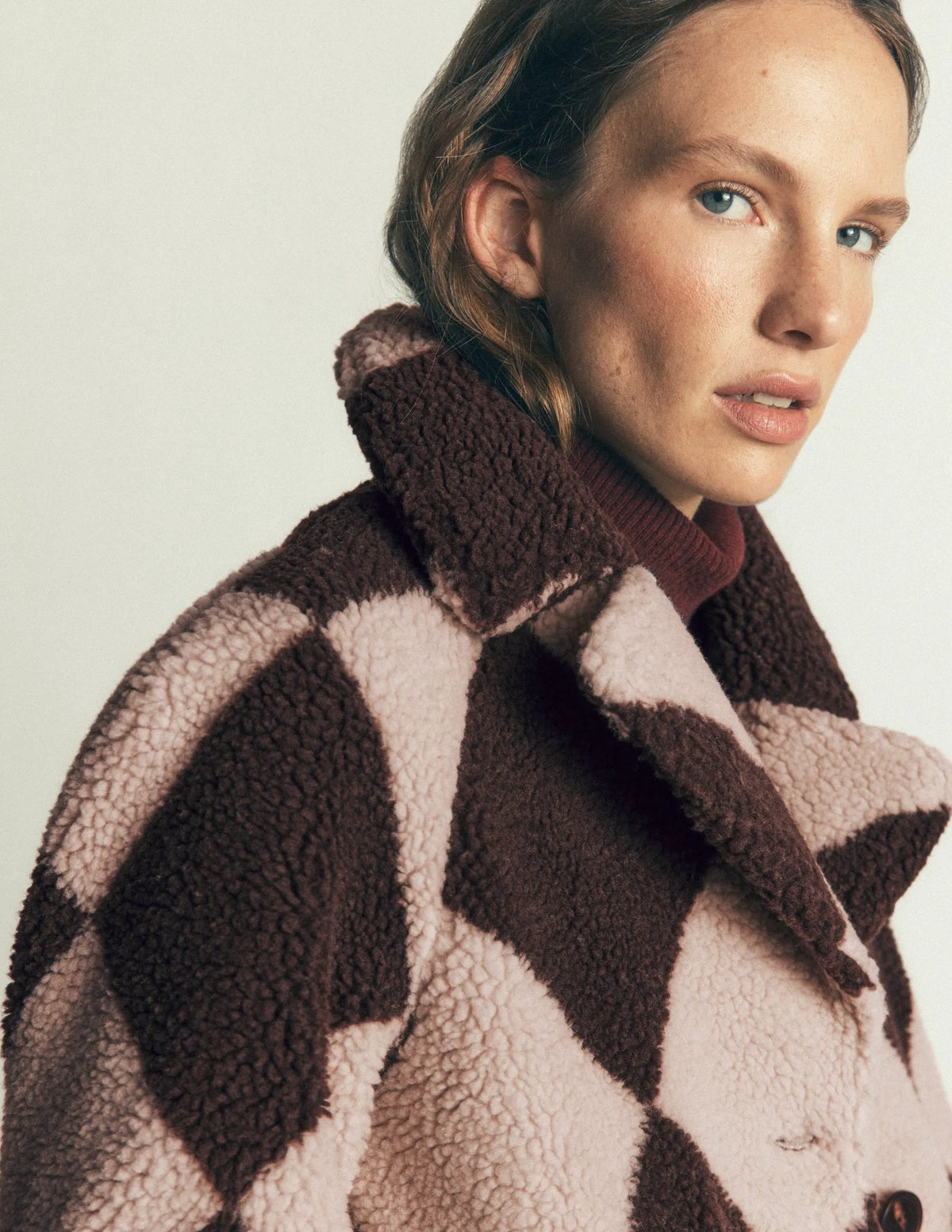 Cotswold Borg Coat-Mink & Brown Giant Borg Argyle
